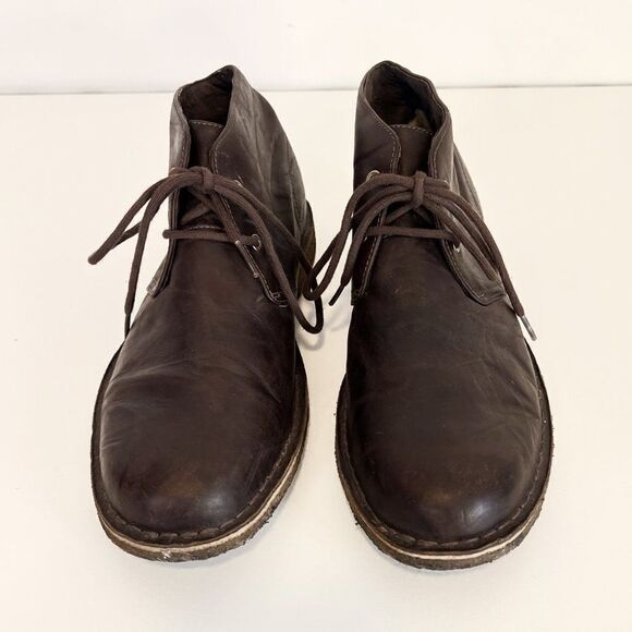 UGG Leighton Brown Leather Desert Chukka Boots main image 6